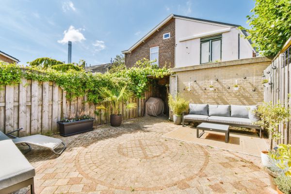 Courtyard Wall Repair in Berkeley
